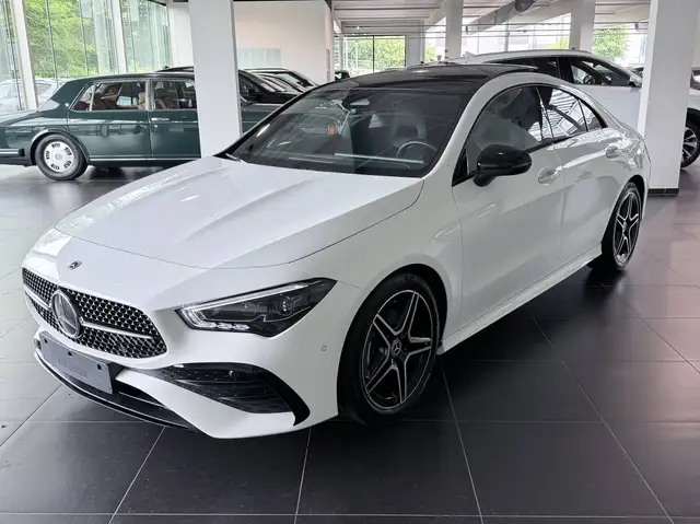 Mercedes-Benz CLA 180 Amg, Panorama, Night Pack, Mbux, Led