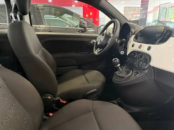 Fiat 500 Dolcevita 1.0 Hybrid 2024, foto 10