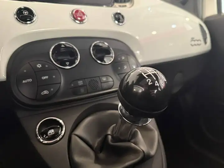 Fiat 500 Dolcevita 1.0 Hybrid 2024, foto 13