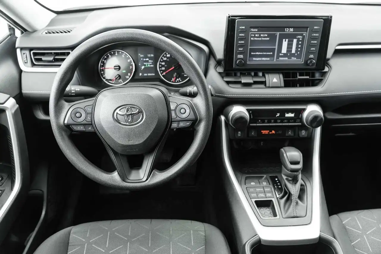 Toyota RAV 4 снимка Toyota RAV 4