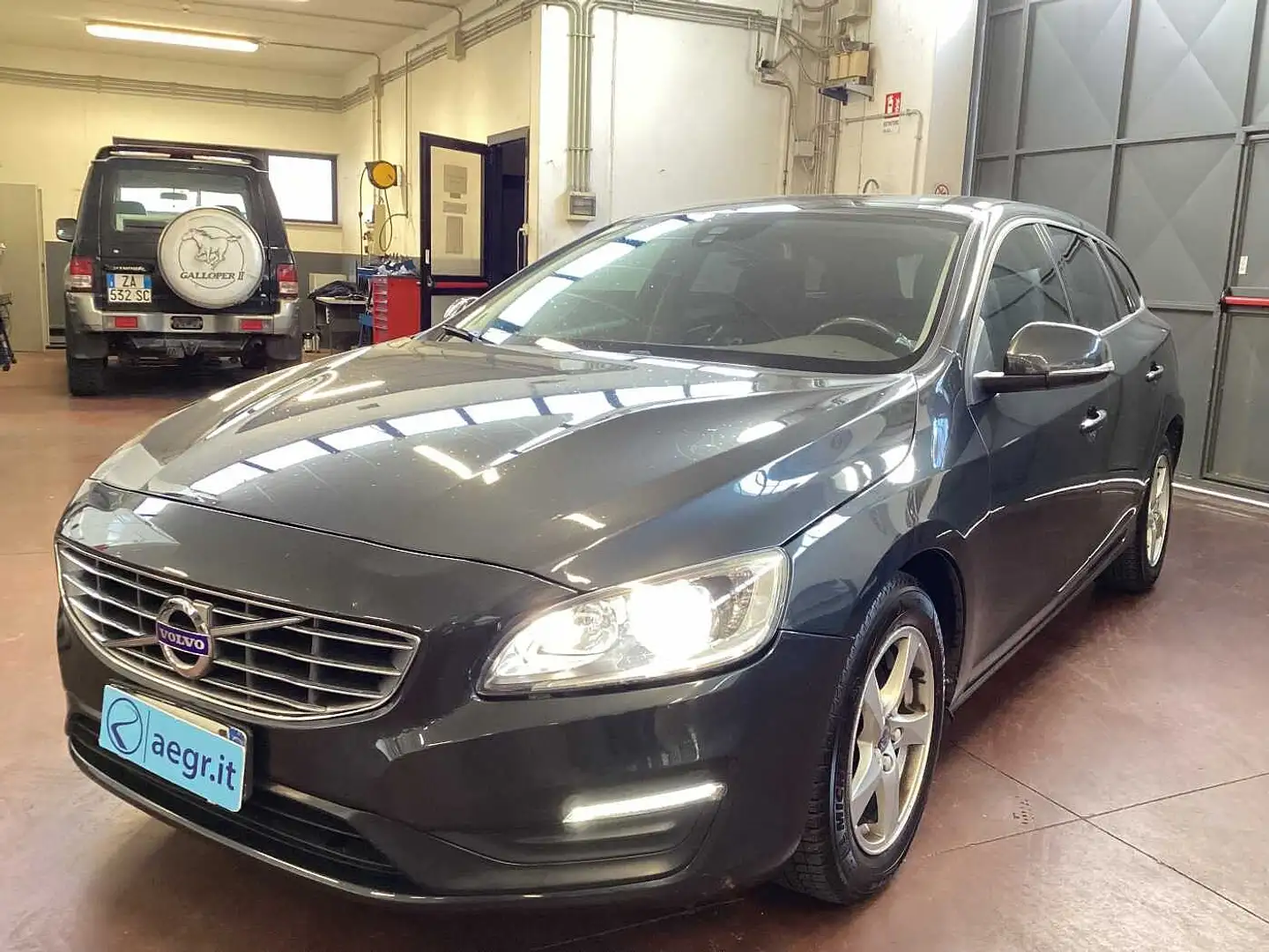Volvo V60 (2010-2018) D3 Geartronic Momentum Blu/Azzurro - 1