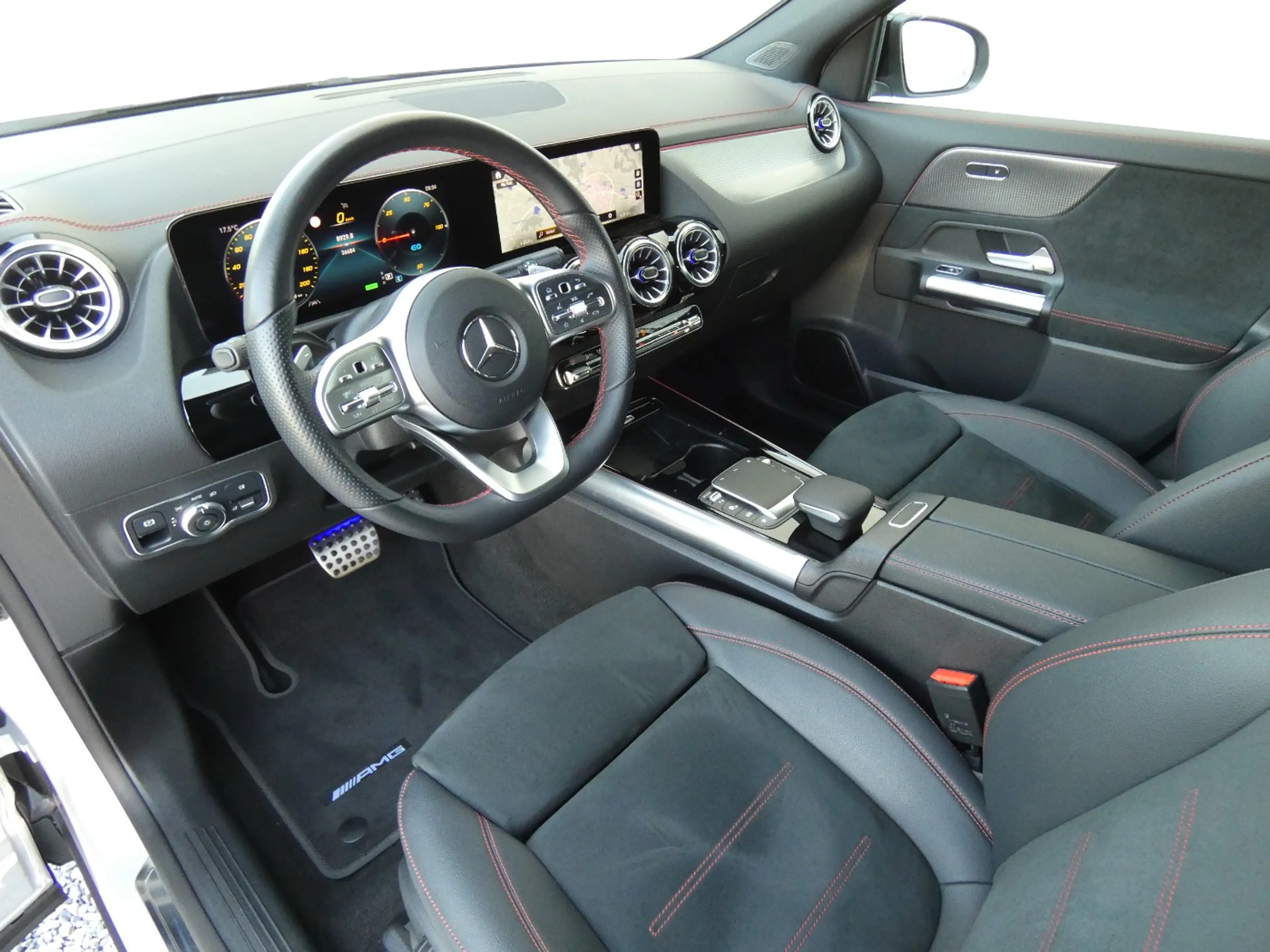 Mercedes-Benz EQA 250 66,5 kWh AMG AMG+MBUX+Night+Ambiente+AHK — photo 12
