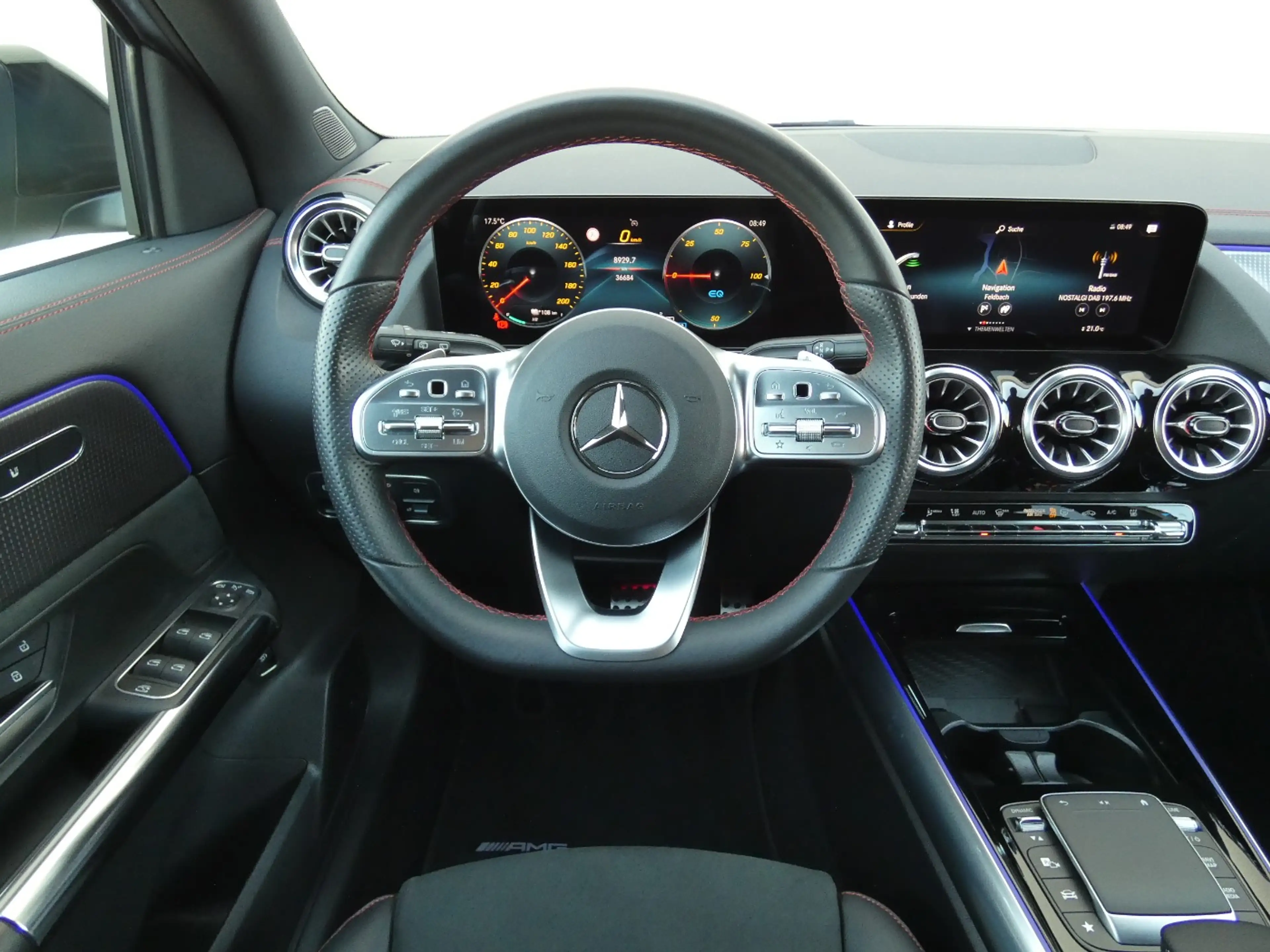 Mercedes-Benz EQA 250 66,5 kWh AMG AMG+MBUX+Night+Ambiente+AHK — photo 15