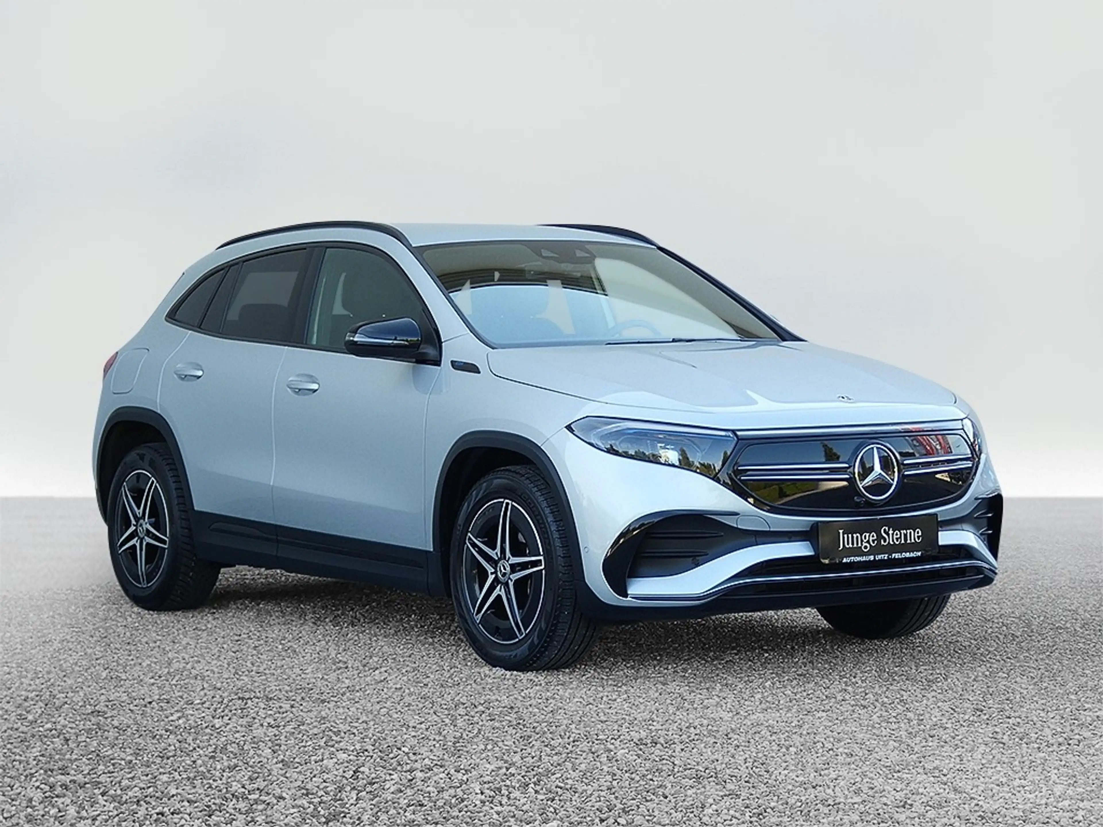 Mercedes-Benz EQA 250 66,5 kWh AMG AMG+MBUX+Night+Ambiente+AHK — photo 5