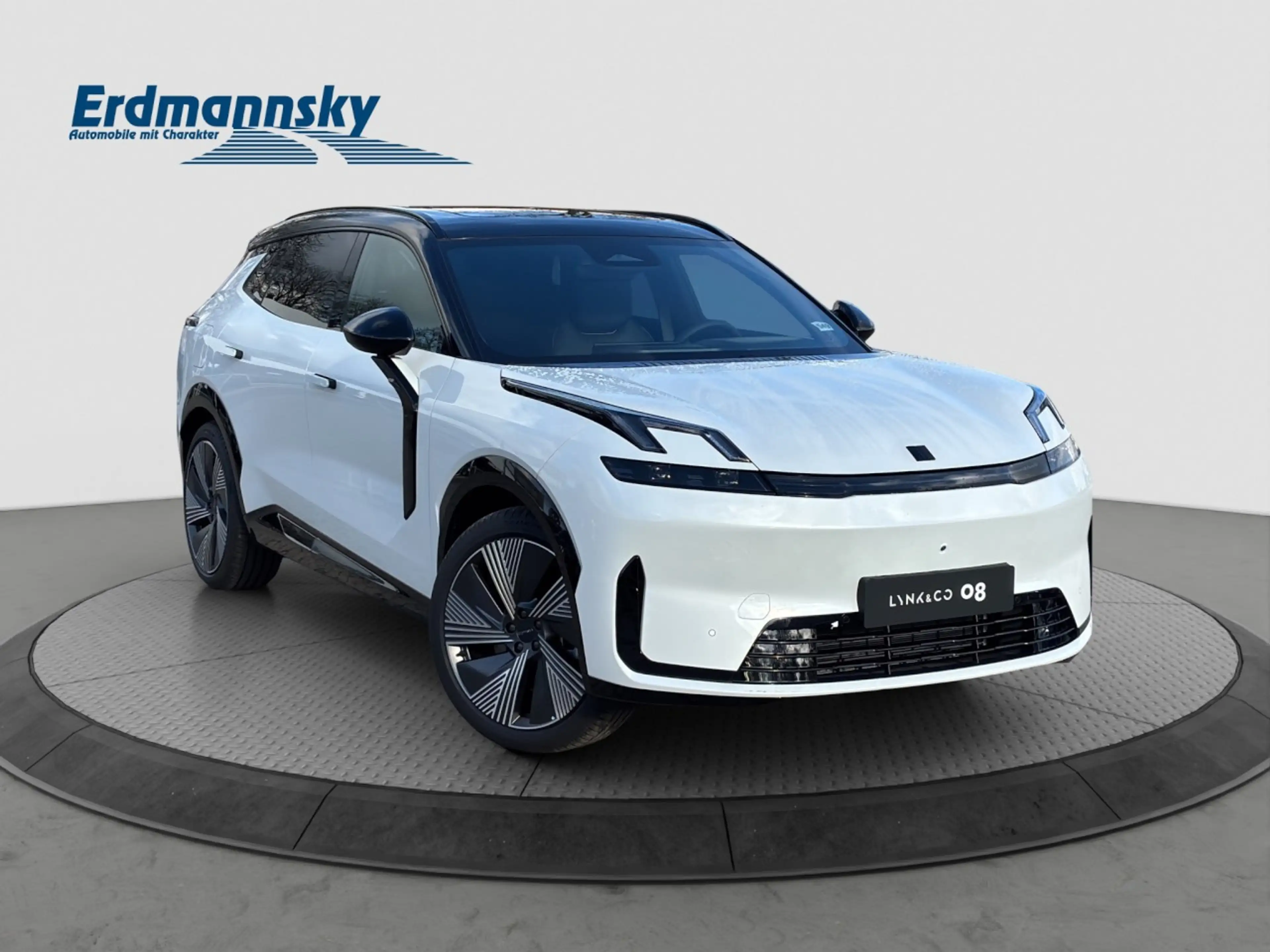 Lynk & Co 08 More Plug-In Hybrid / Pano / Matrix / 360Grad — photo 3