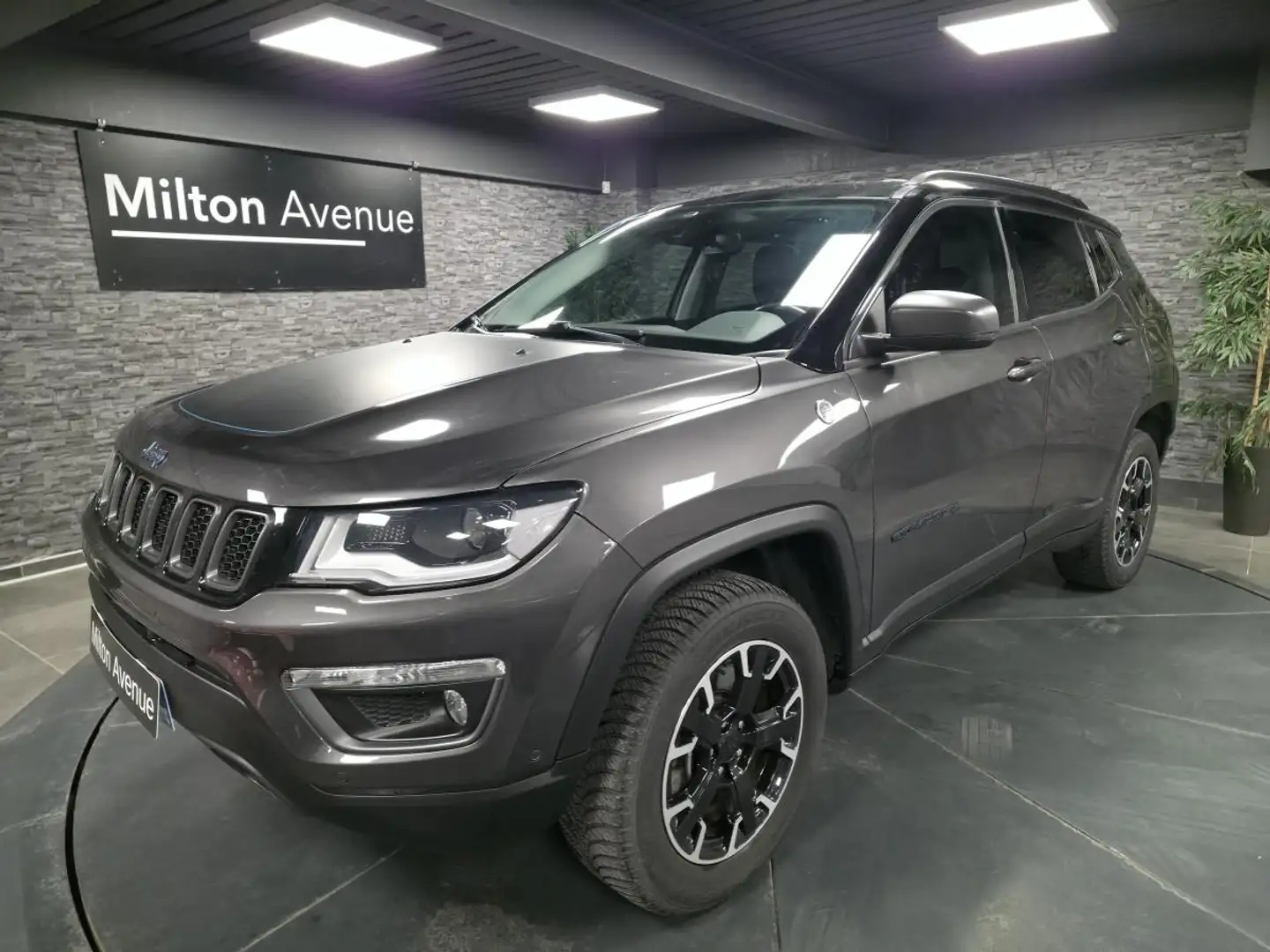 Jeep Compass Compass 1.3 GSE T4 240 4xe eAWD trailhawk Gris - 1