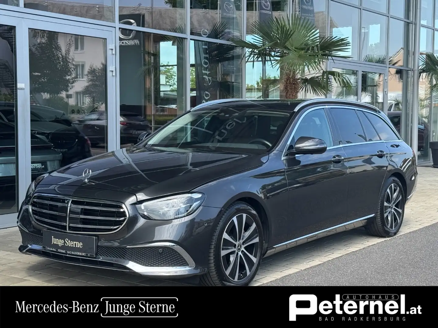 Mercedes-Benz E 200 d T-Modell Austria Edition KeyGo PTS Shz Grigio - 1