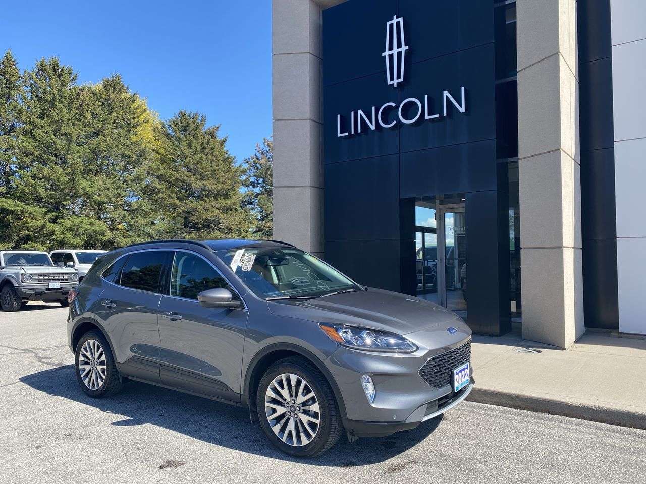 2022 Ford Escape Titanium AWD