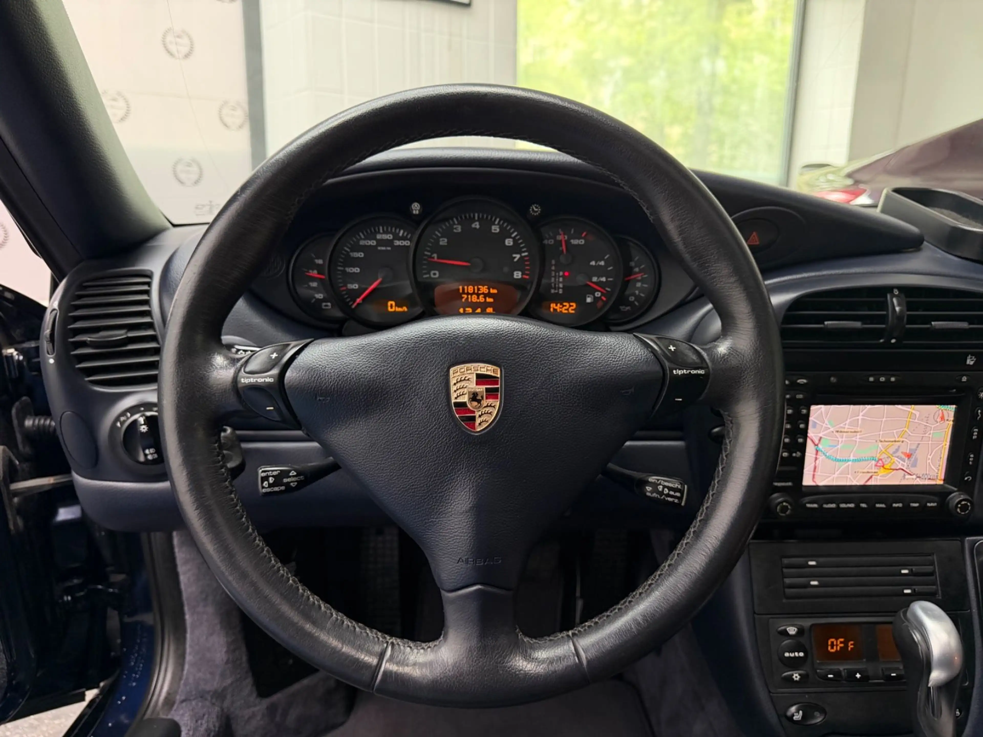 Porsche 996 911 CARRERA S COUPÈ S-DACH LEDER NAVI T.ZUSTAND — photo 10