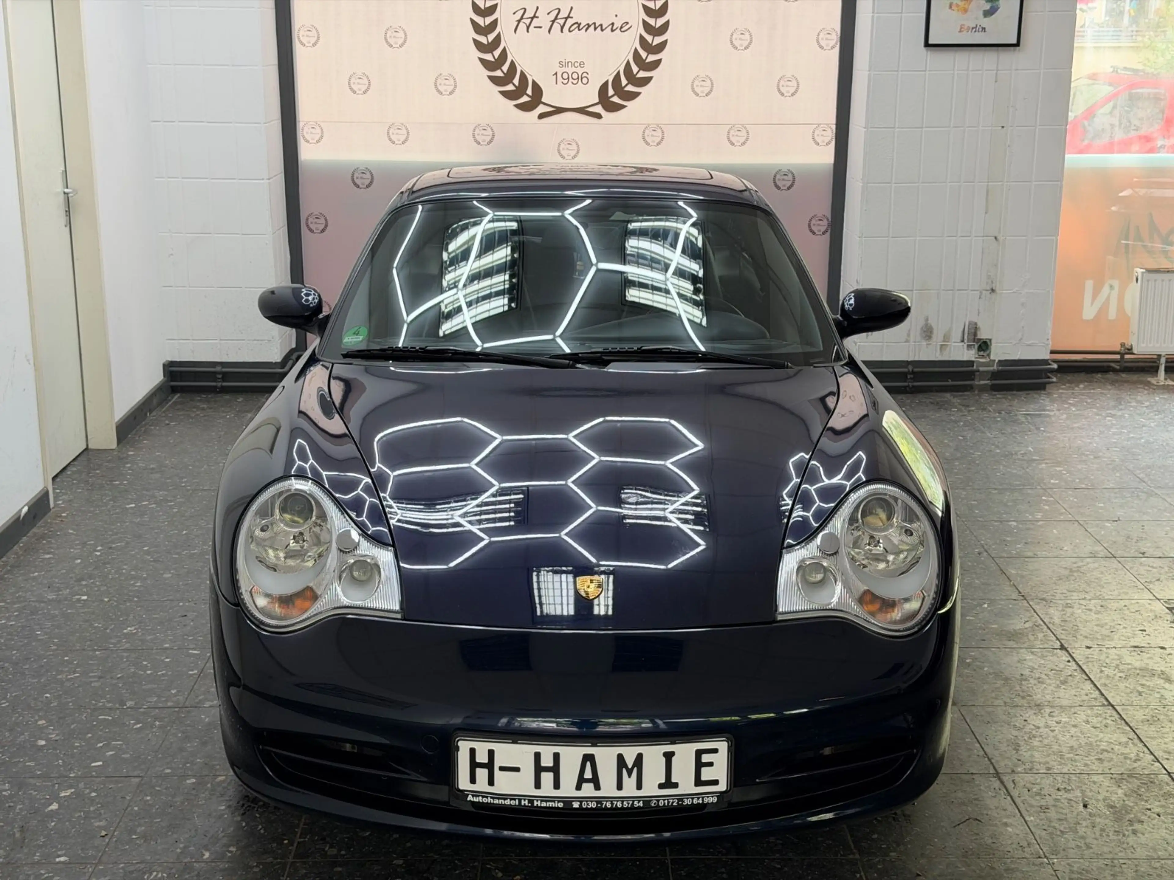 Porsche 996 911 CARRERA S COUPÈ S-DACH LEDER NAVI T.ZUSTAND — photo 2