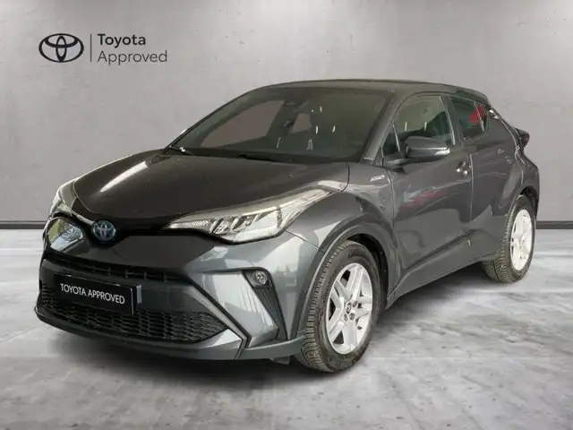 Toyota C-HR (2016-2023) 1.8 Hybrid E-CVT Business