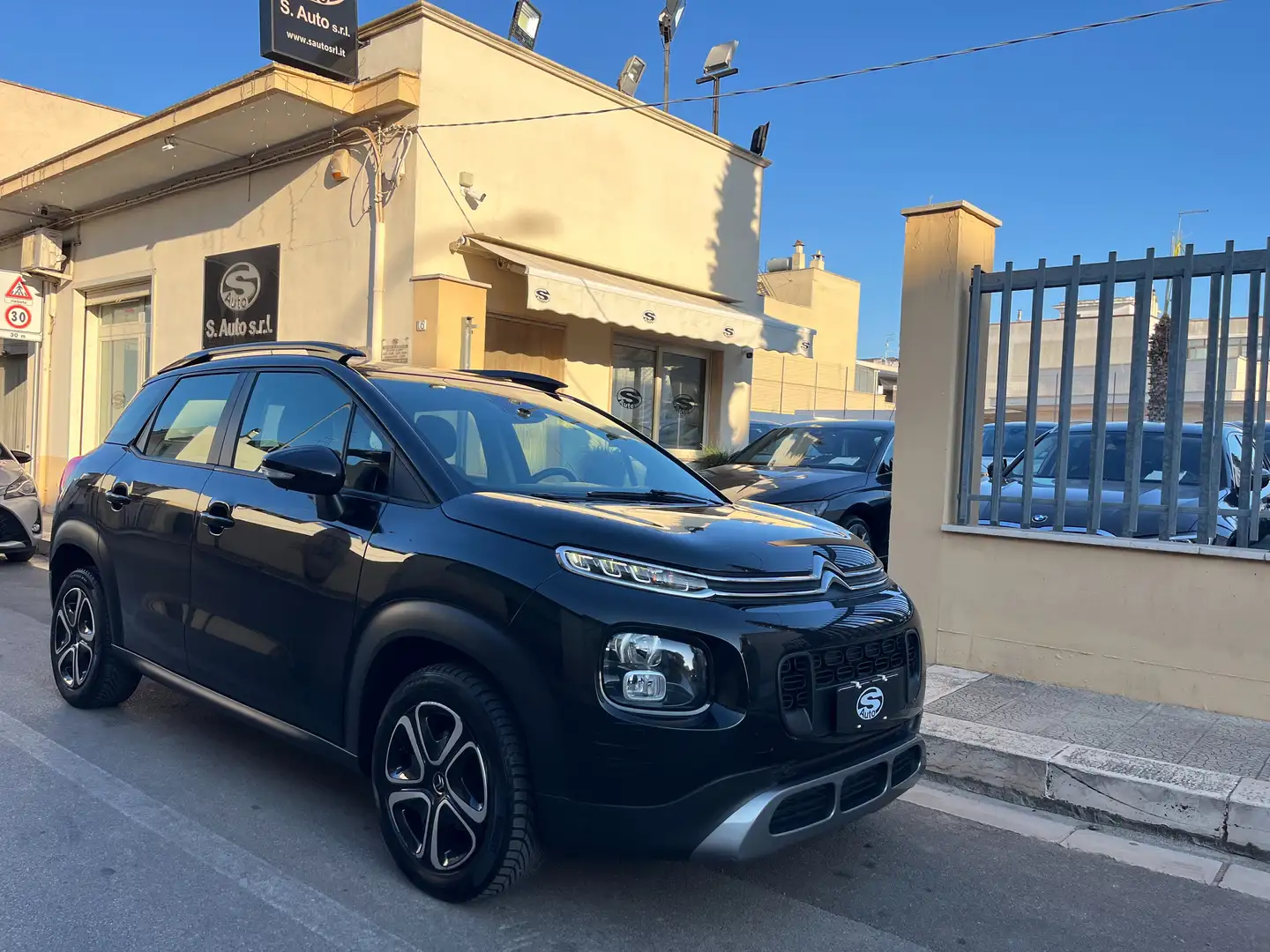 Citroen C3 Aircross 1.5 BlueHDi 120 EAT6 Shine Nero - 1