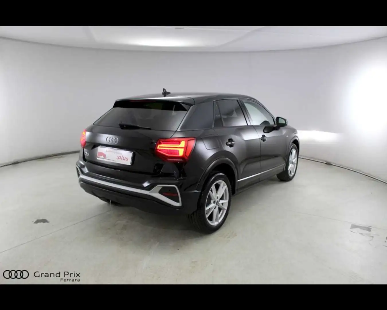 Audi Q2 35 TDI S tronic S line Edition Nero - 2