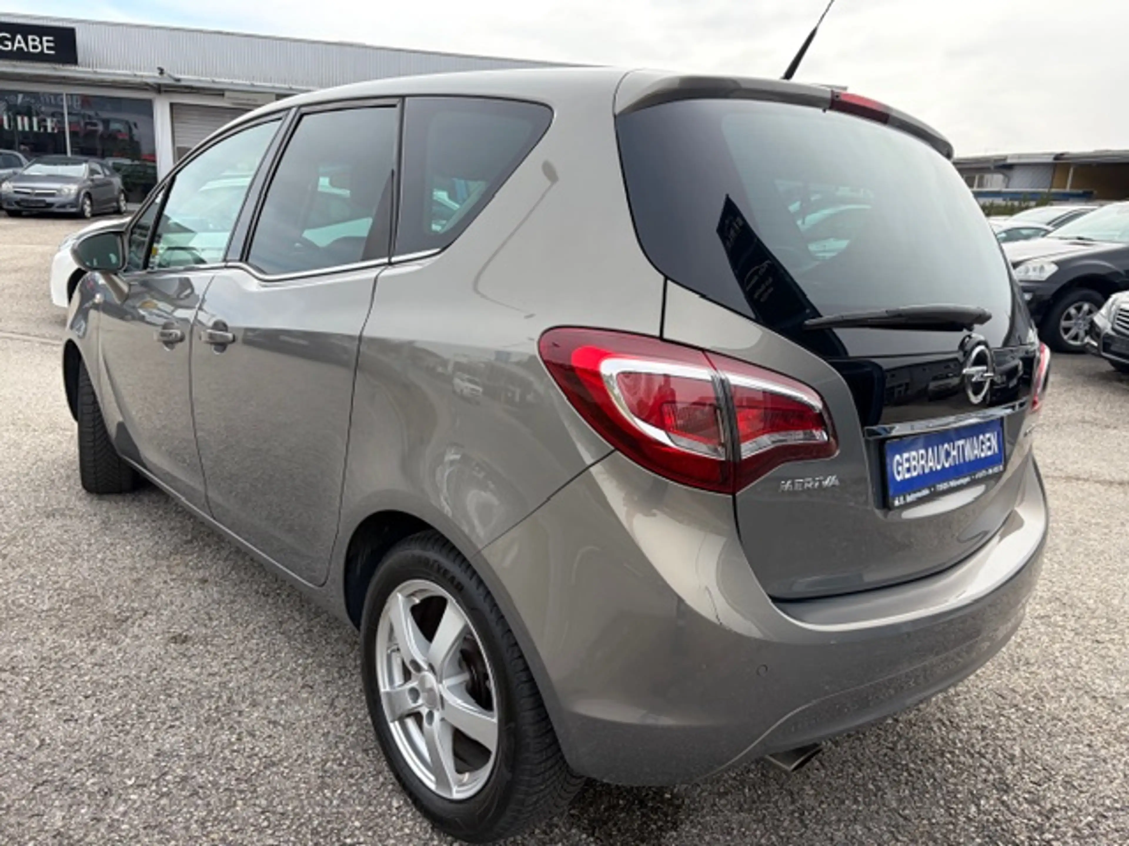 Opel Meriva 1.4 Innovation-Klima-Navi-Parksensoren— — photo 2