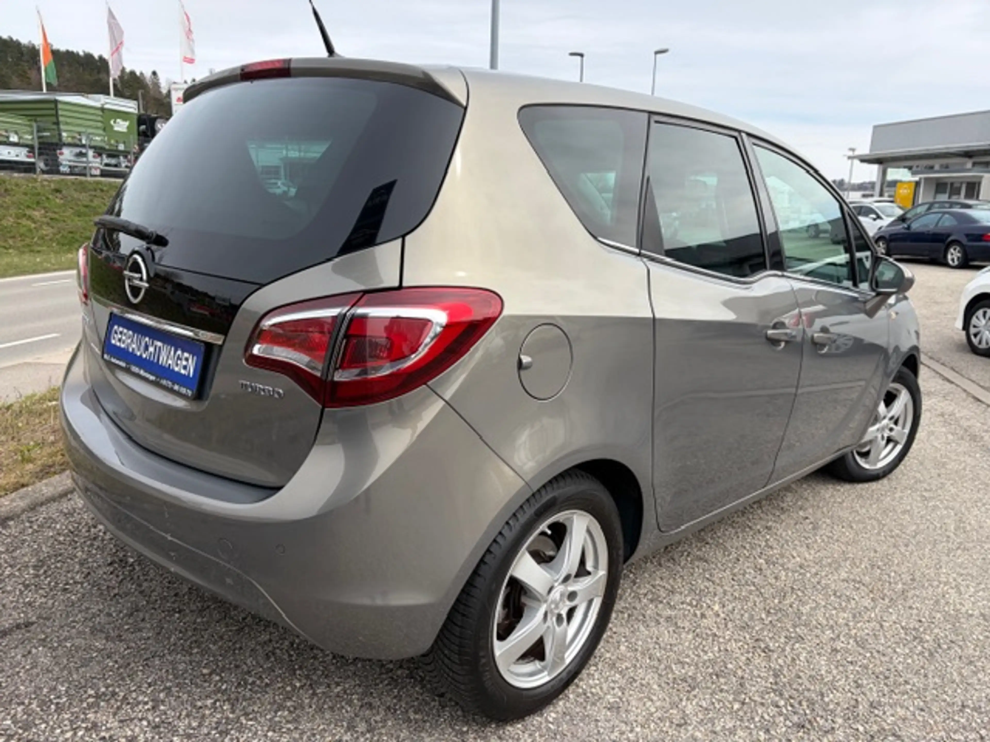 Opel Meriva 1.4 Innovation-Klima-Navi-Parksensoren— — photo 4