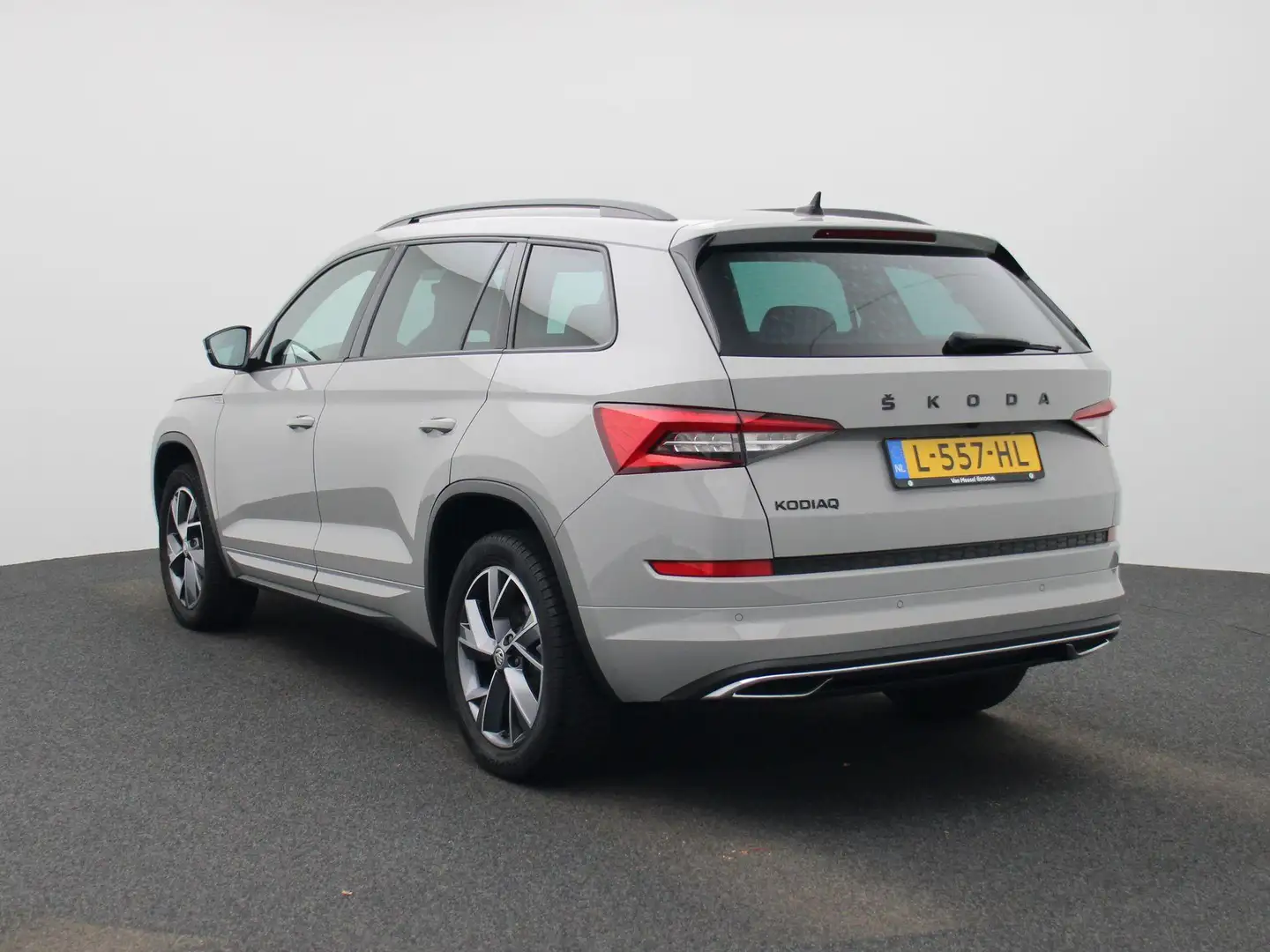 Skoda Kodiaq 1.5 TSI Sportline Business 7-zitter 150 PK | Autom Grigio - 2