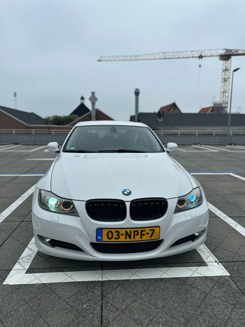 BMW 318 318i Wit - 1