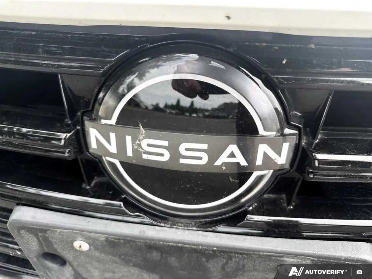 Nissan Versa снимка Nissan Versa