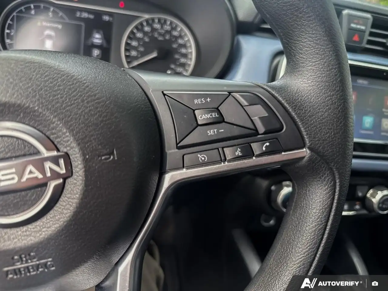 Nissan Versa снимка Nissan Versa