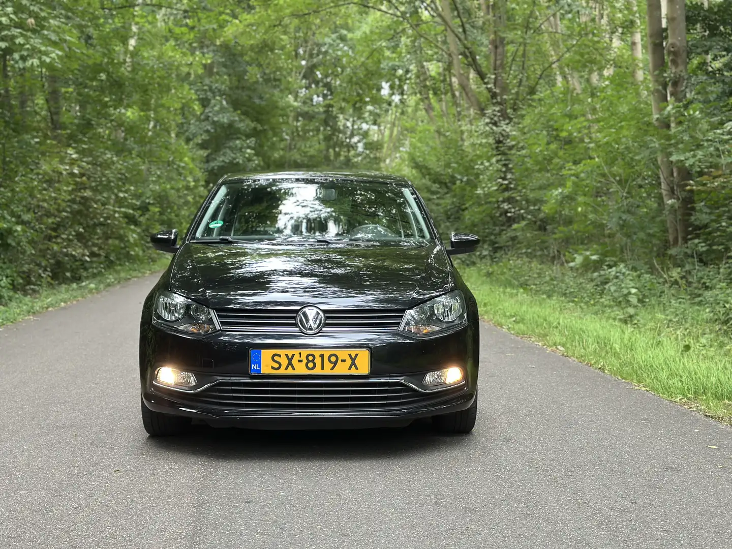 Volkswagen Polo vw polo 1.0 Airco pdc  apk 03-2026 Zwart - 1