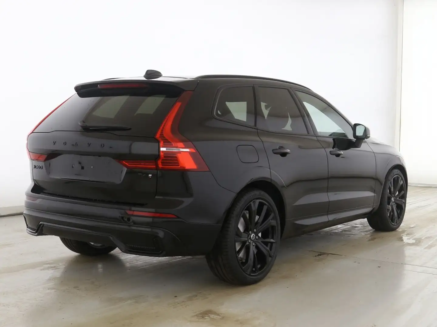 Volvo XC60 XC60 Recharge T6 Ultra Black Edition B&W|LUFT|360 Zwart - 2