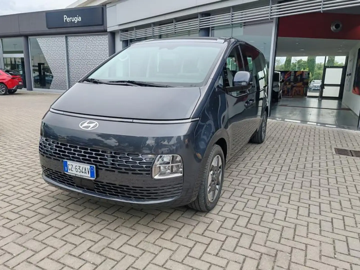 Hyundai STARIA 1.6 HEV AT 2WD 9 posti Wagon Bianco - 1