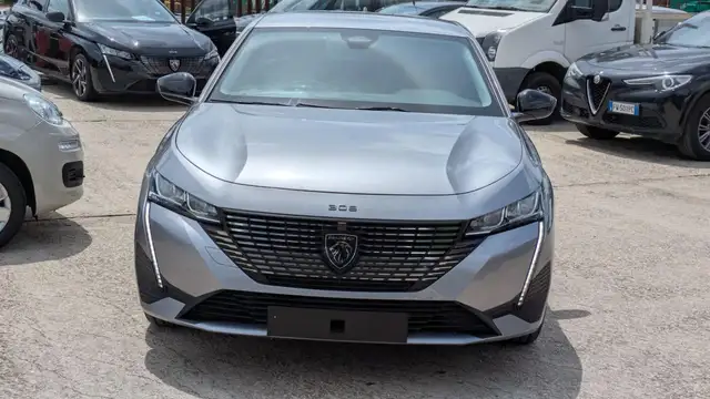 Peugeot 308 view 14