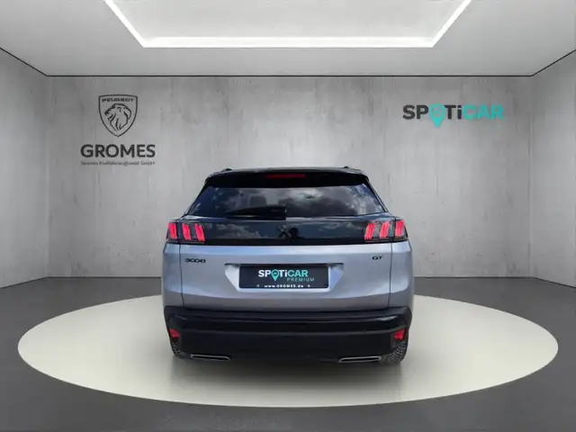 Peugeot 3008 view 4