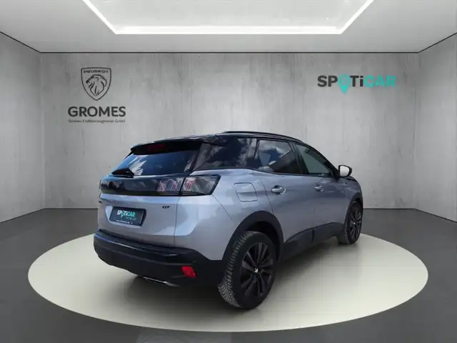Peugeot 3008 view 3