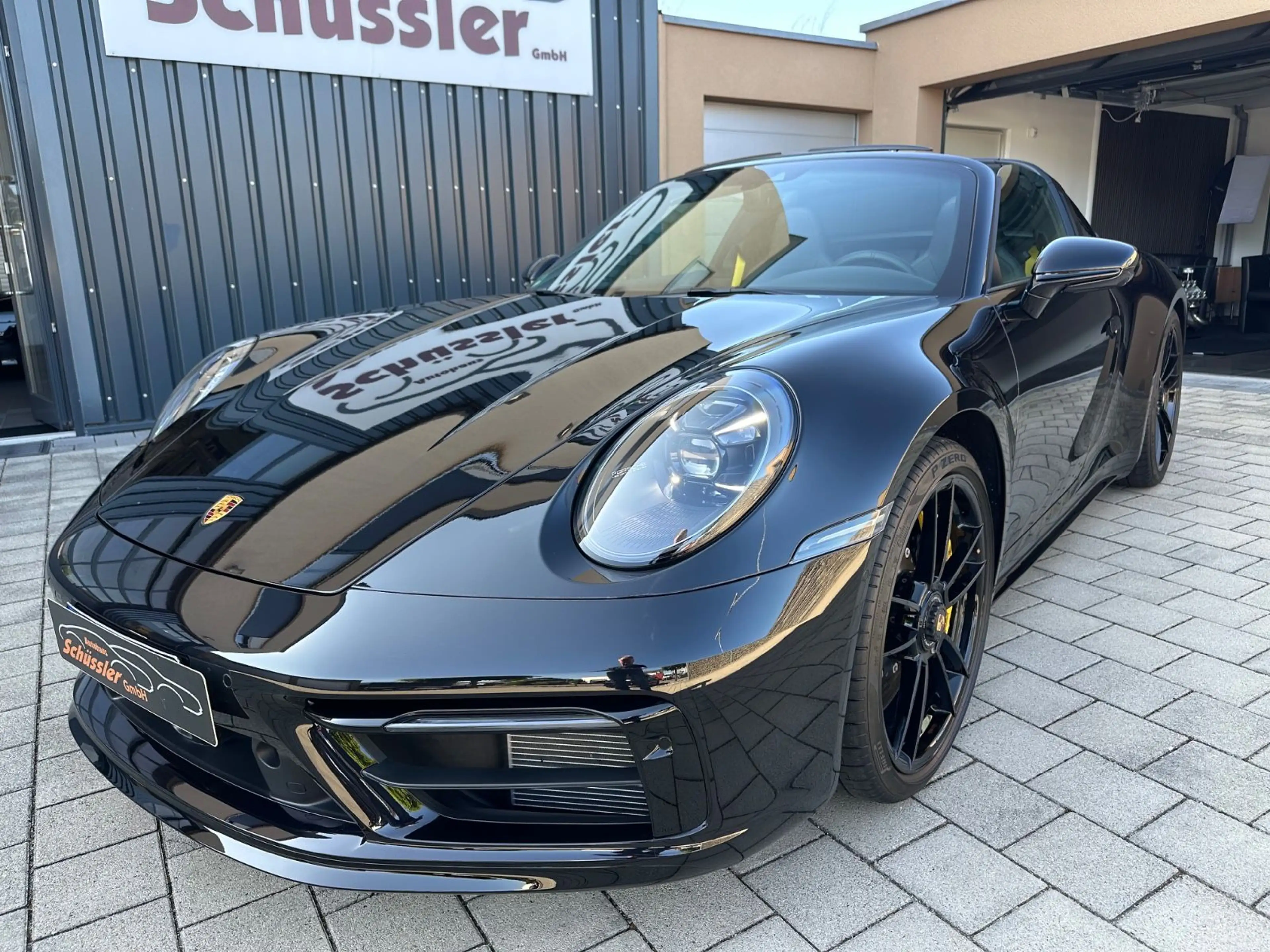 Porsche 992 .1 Targa GTS * Exclusive Manufaktur /2 TKM * — photo 6