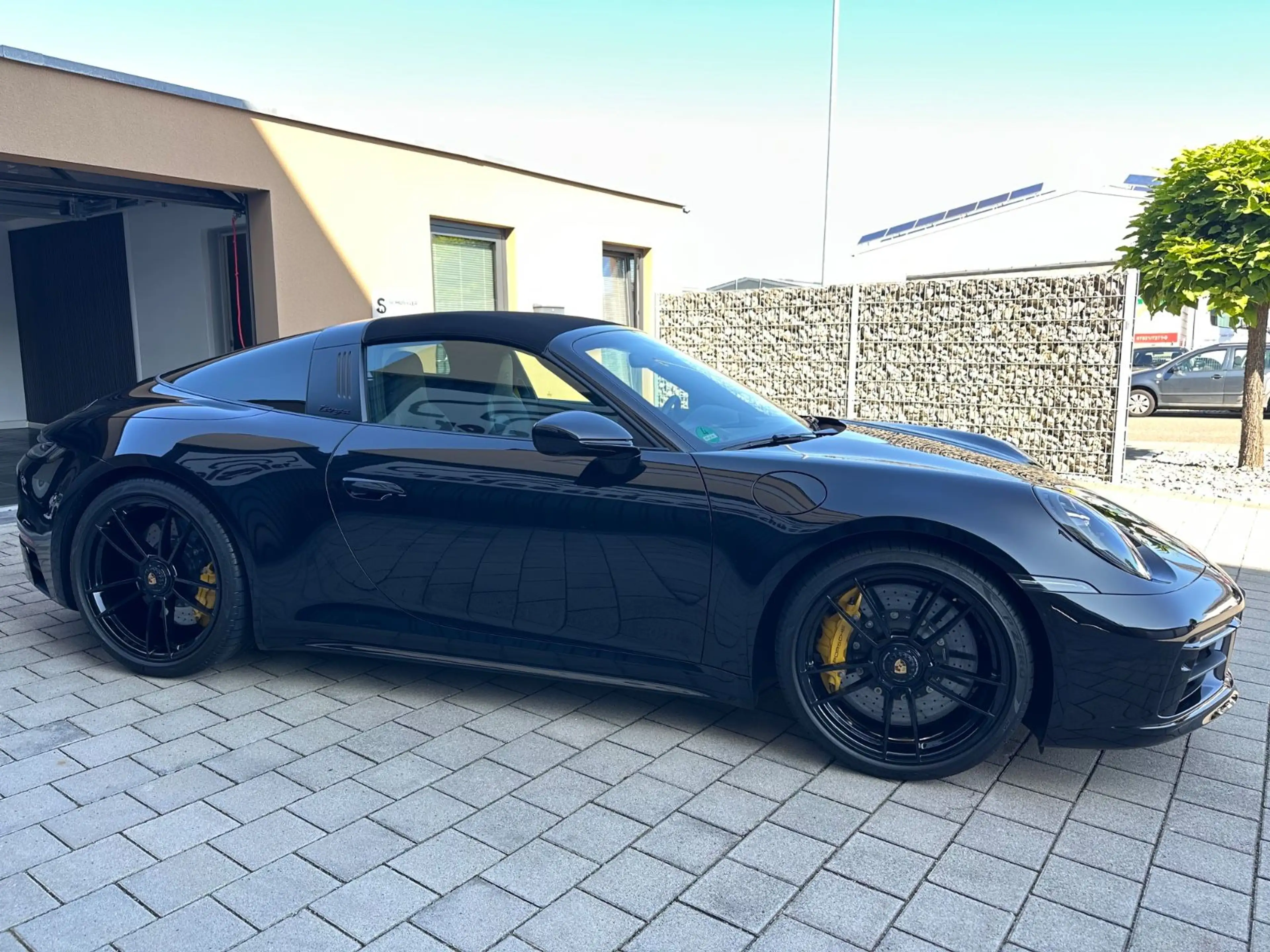 Porsche 992 .1 Targa GTS * Exclusive Manufaktur /2 TKM * — photo 4