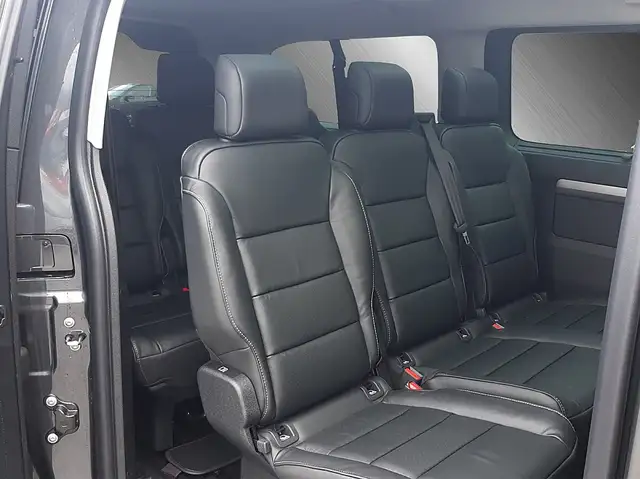 Opel Zafira 2,2 Diesel XL GS Aut. Ansicht 21