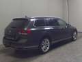 Volkswagen Passat Var. 2.0 TDI Elegance Navi AID LED AHK Gris - thumbnail 4