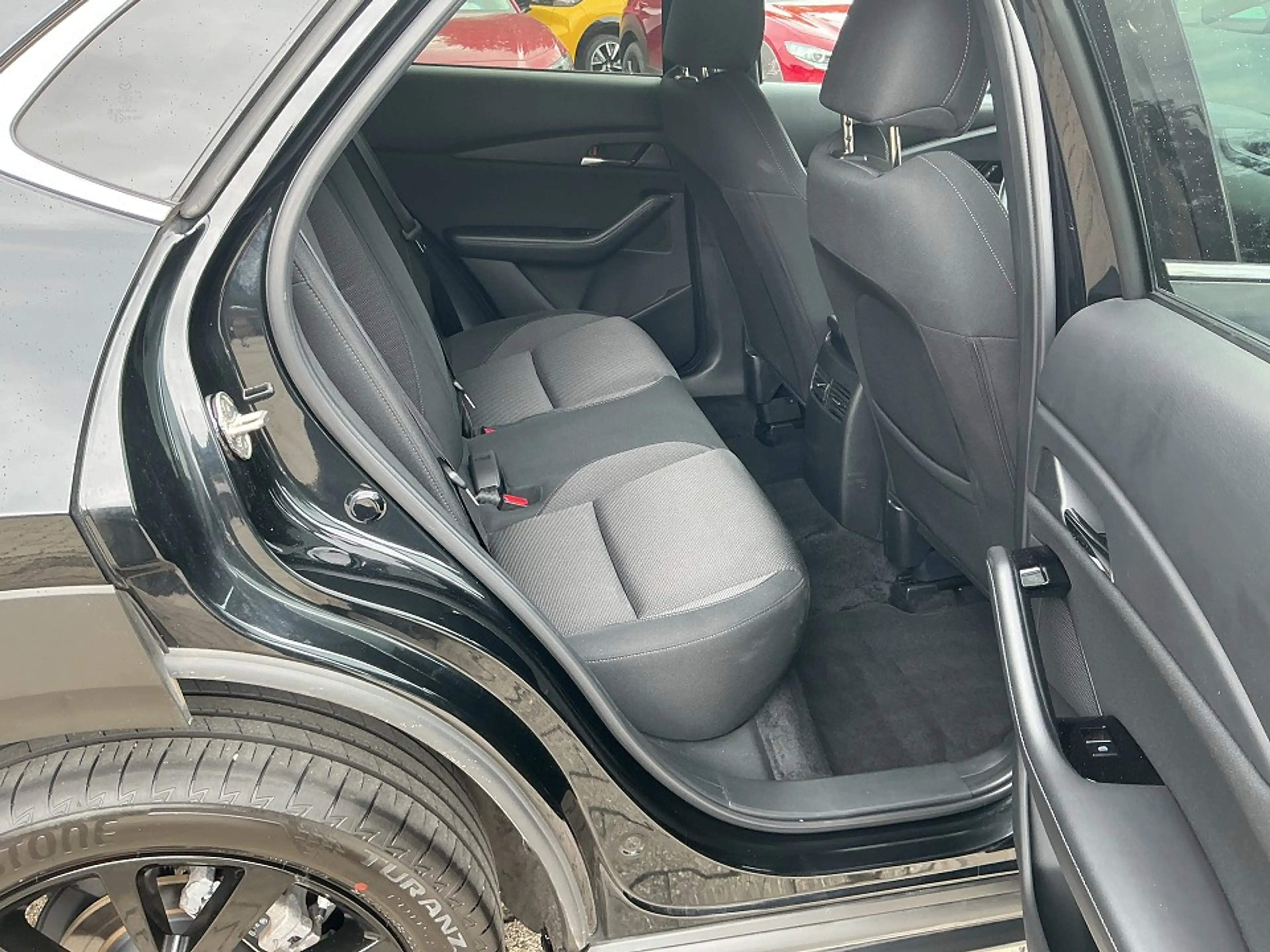 Mazda CX-30 SKY-X 2.0 M 137 kW (186 PS) Selection Matrix Bose — photo 12