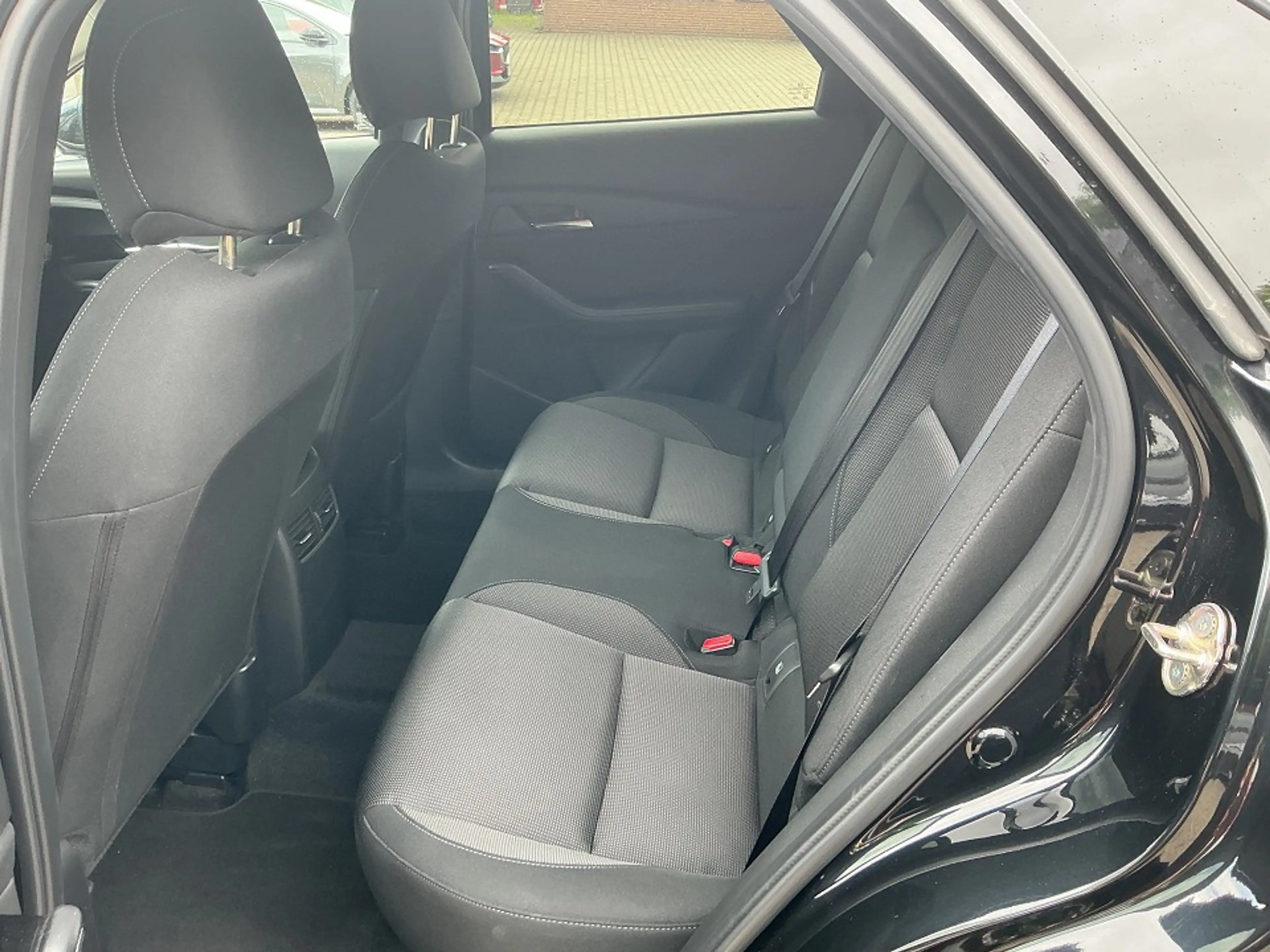 Mazda CX-30 SKY-X 2.0 M 137 kW (186 PS) Selection Matrix Bose — photo 10