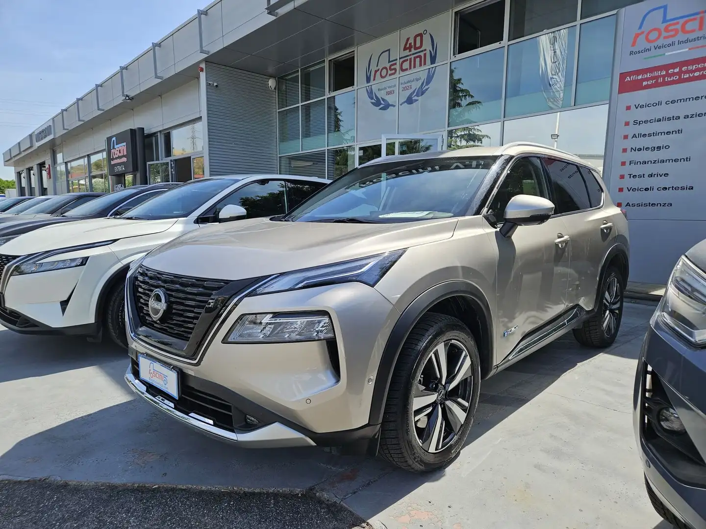 Nissan X-Trail e-Power e-4orce 4WD 5 posti Tekna Šedá - 1
