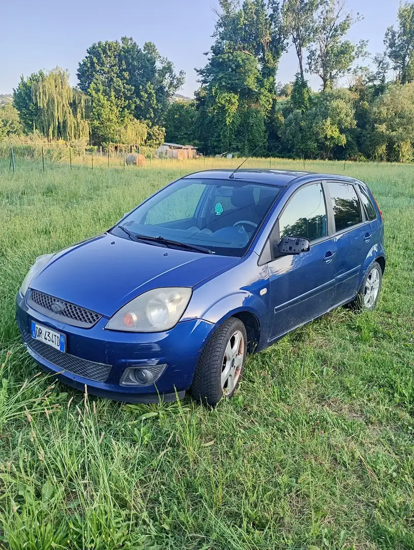 Ford Fiesta 5p 1.2 Ghia - 2