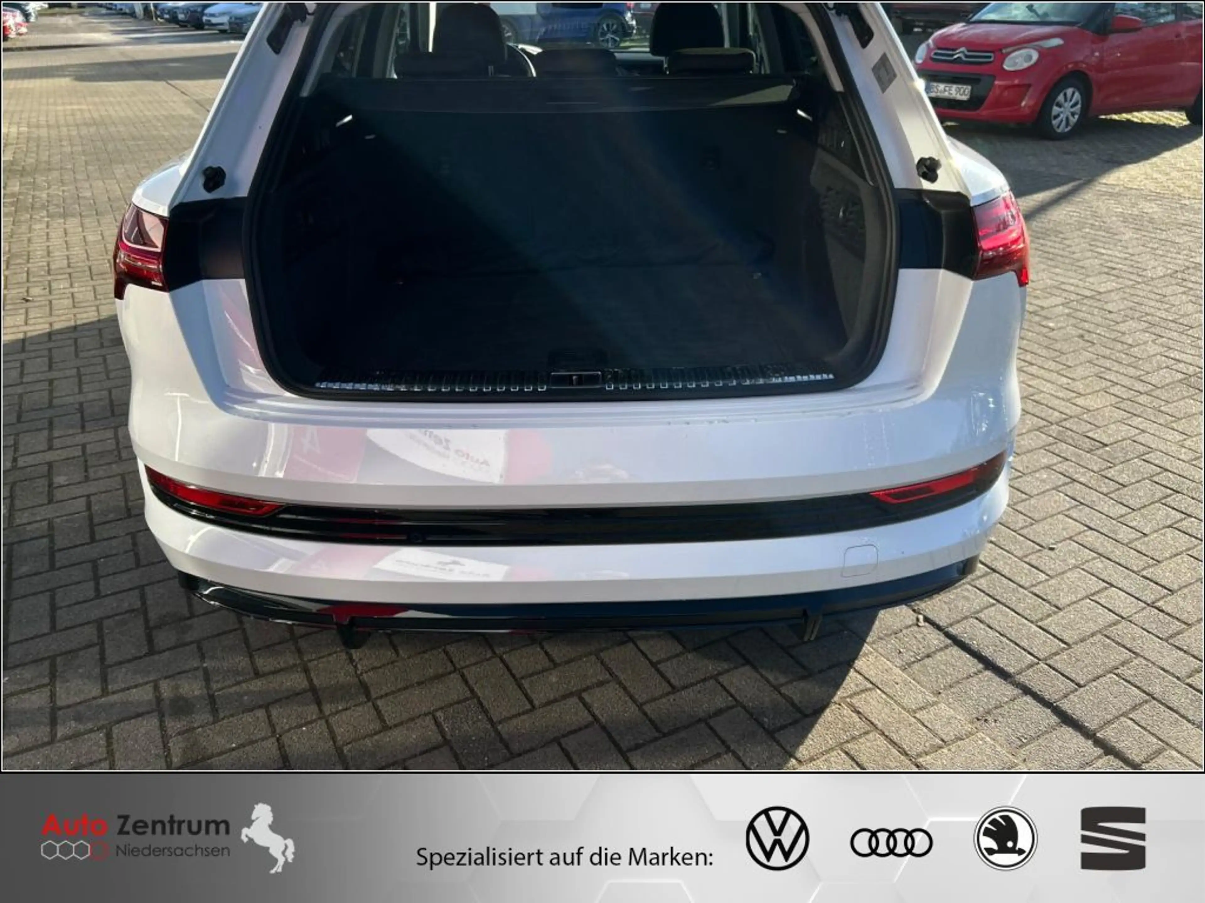 Audi e-tron 55 quattro S-LINE **AZN-Förderung** Bat-ZERTIFIKAT — photo 8