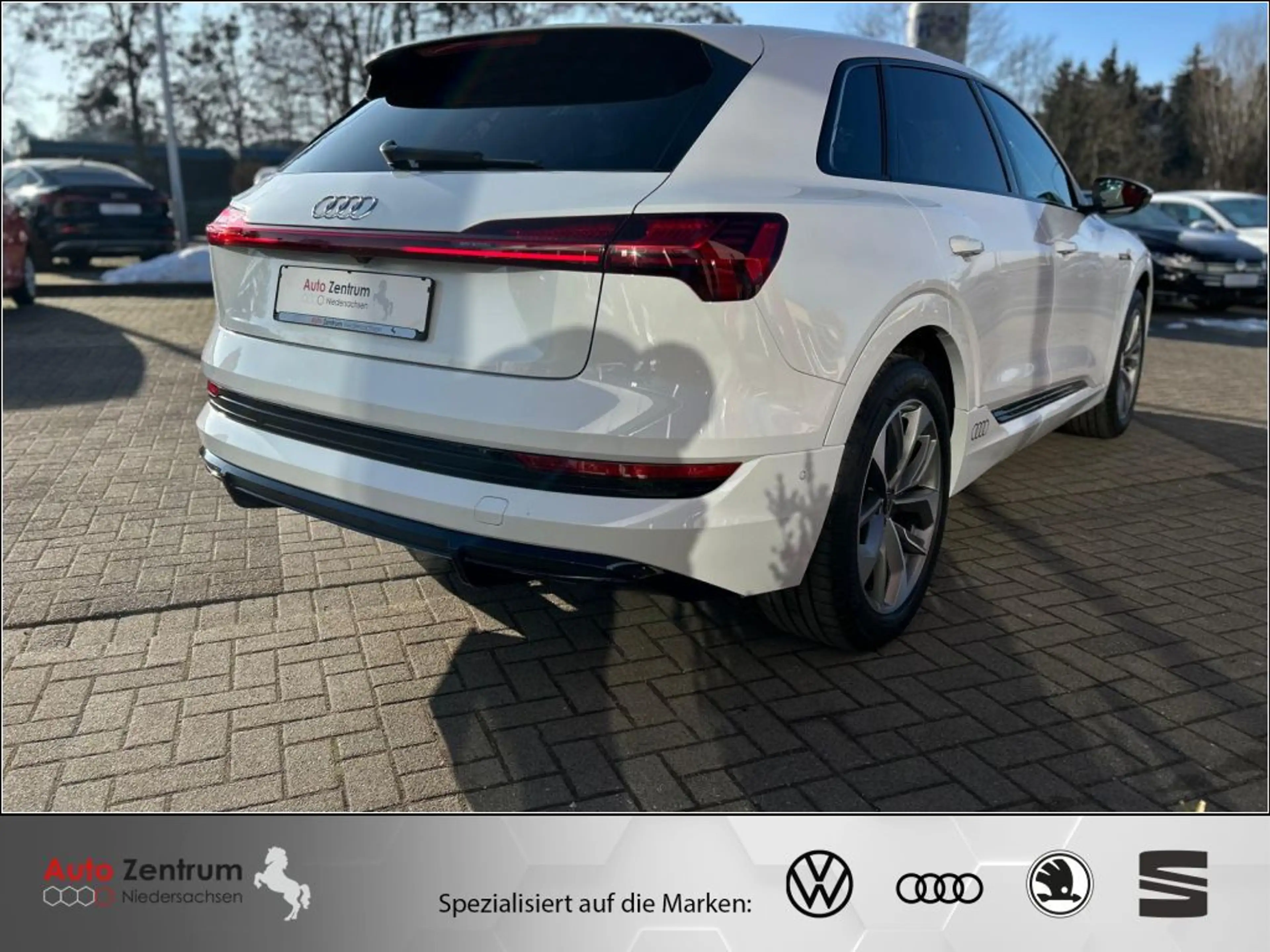 Audi e-tron 55 quattro S-LINE **AZN-Förderung** Bat-ZERTIFIKAT — photo 6