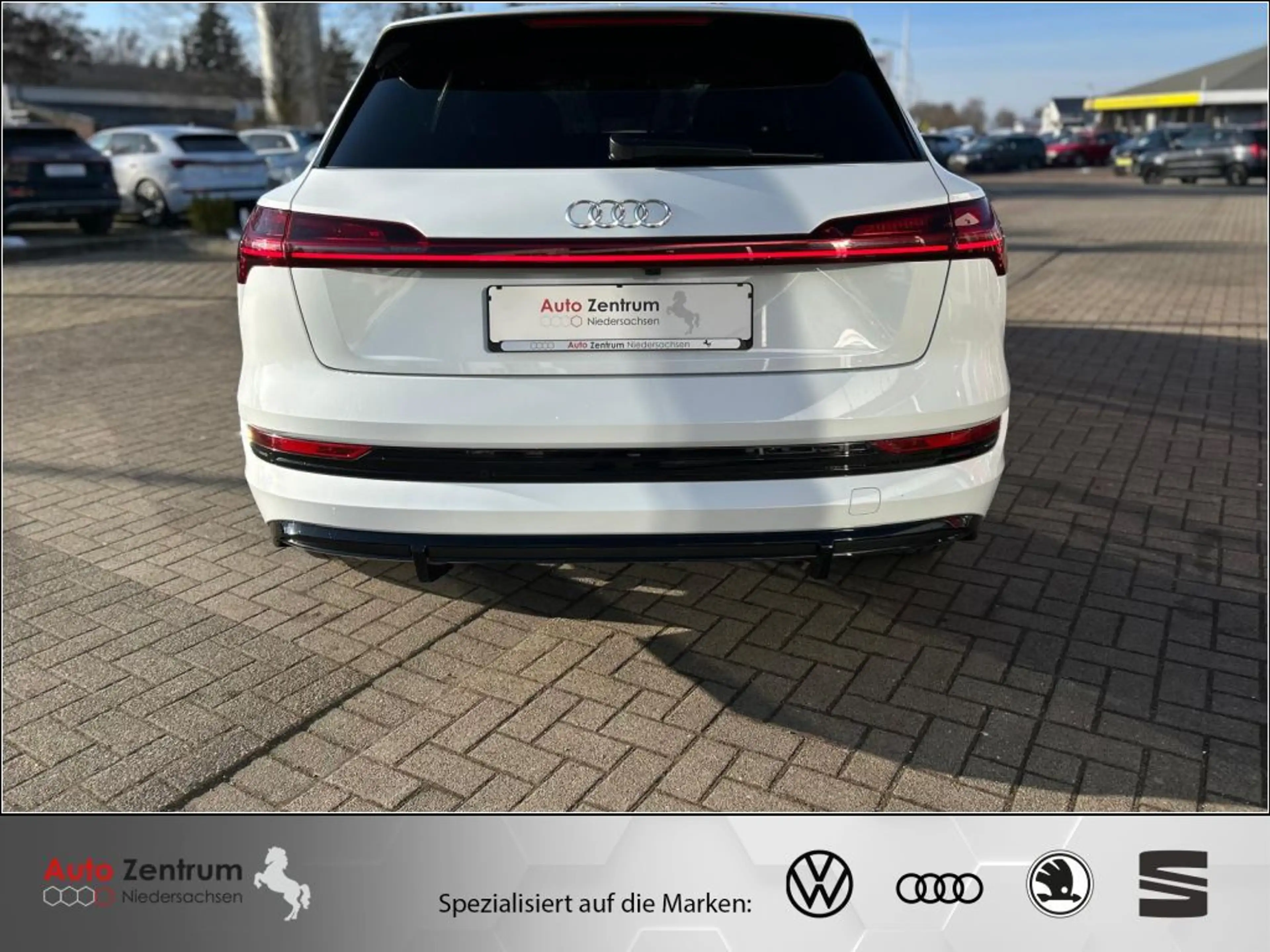 Audi e-tron 55 quattro S-LINE **AZN-Förderung** Bat-ZERTIFIKAT — photo 7