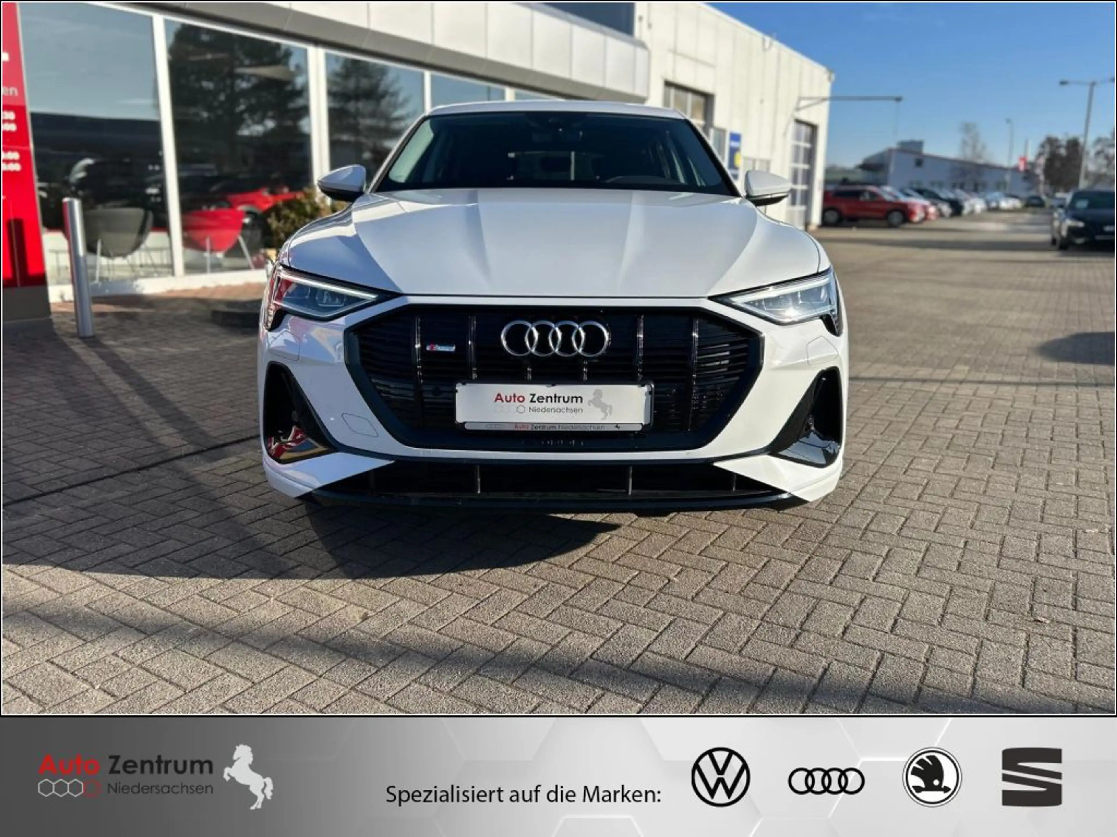 Audi e-tron 55 quattro S-LINE **AZN-Förderung** Bat-ZERTIFIKAT — photo 3