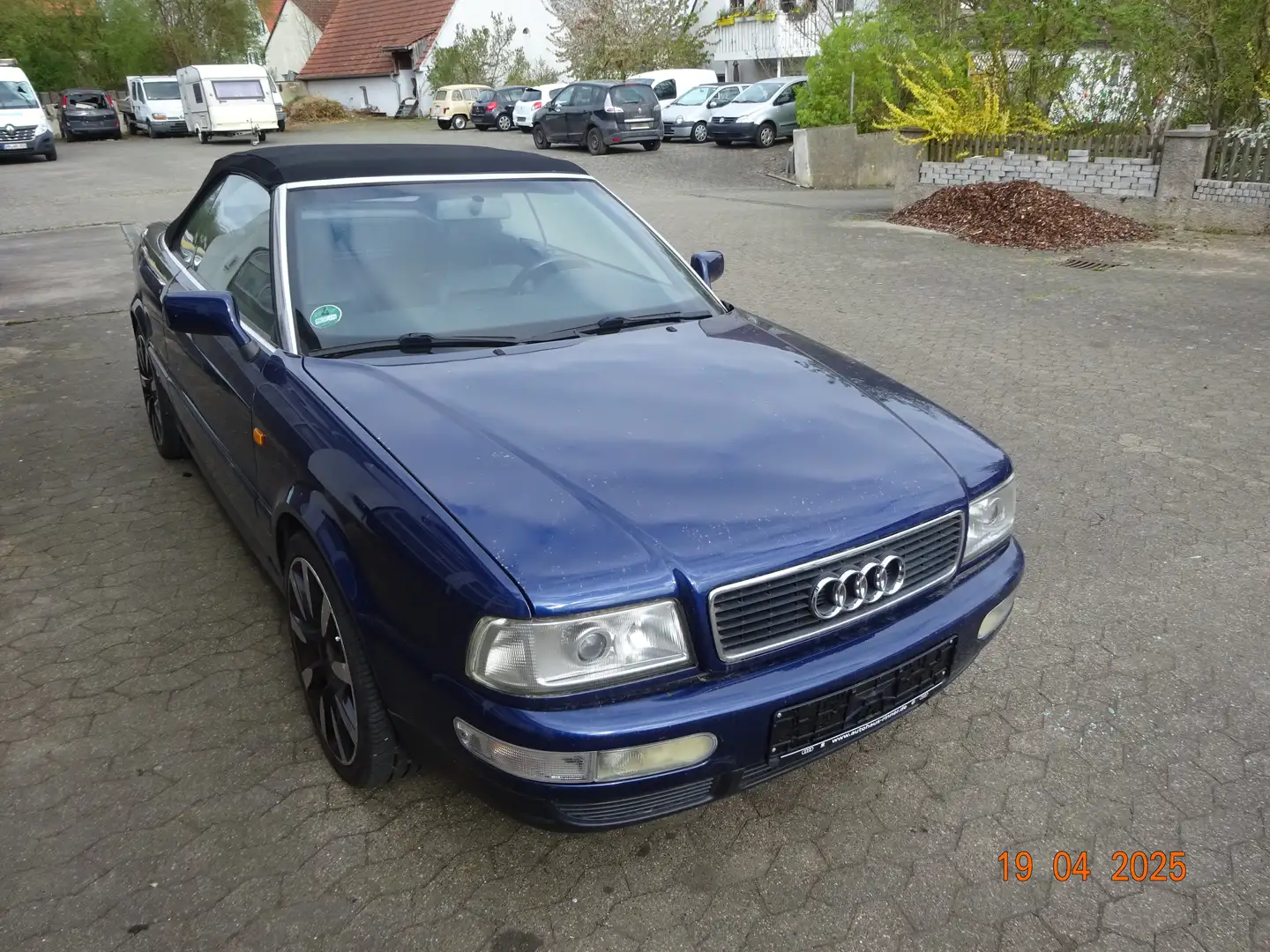 Audi Cabriolet 1.8 Albastru - 2