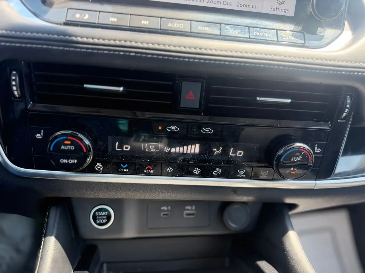 Nissan Rogue photo Nissan Rogue