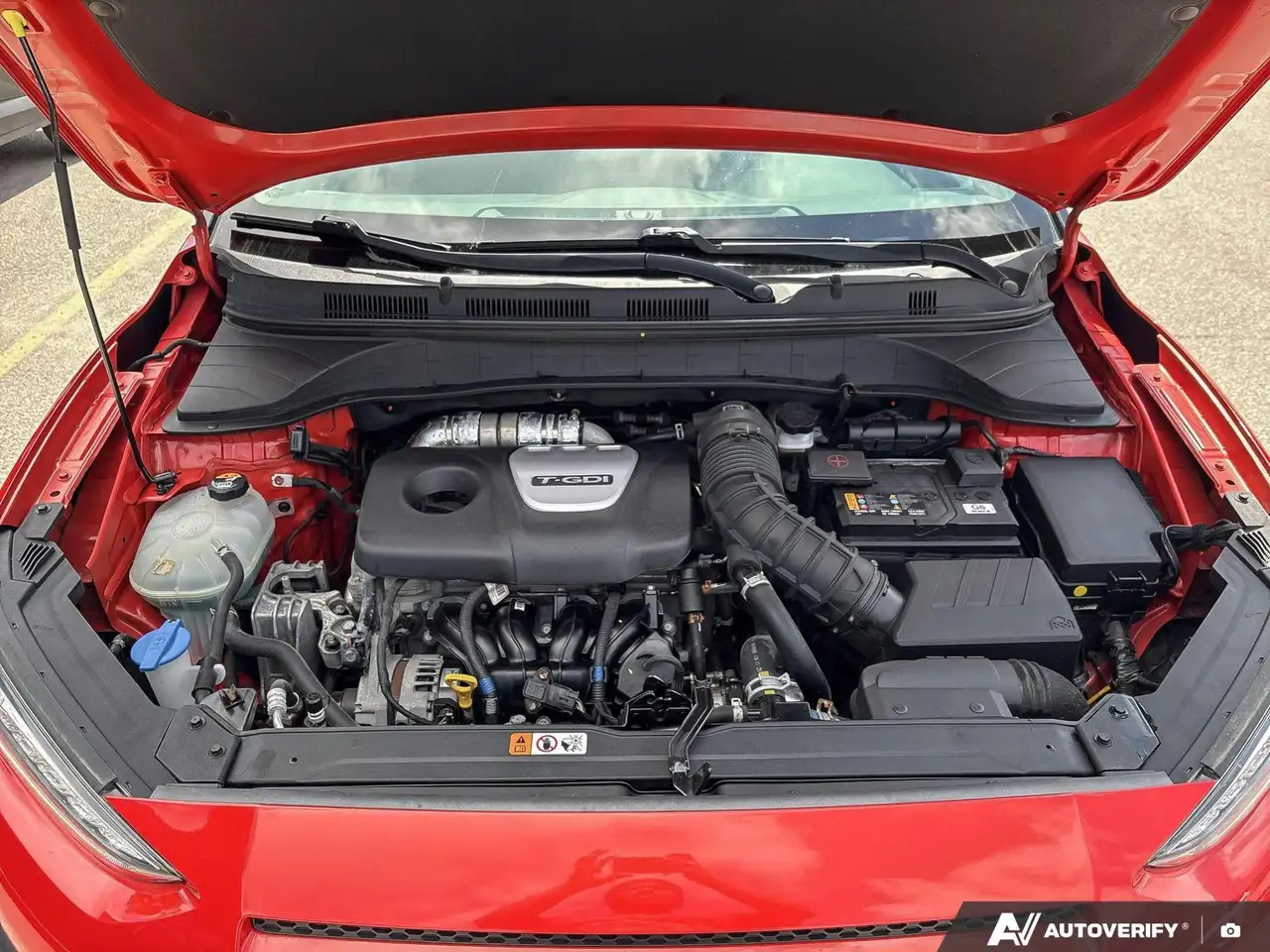 Hyundai KONA снимка Hyundai KONA