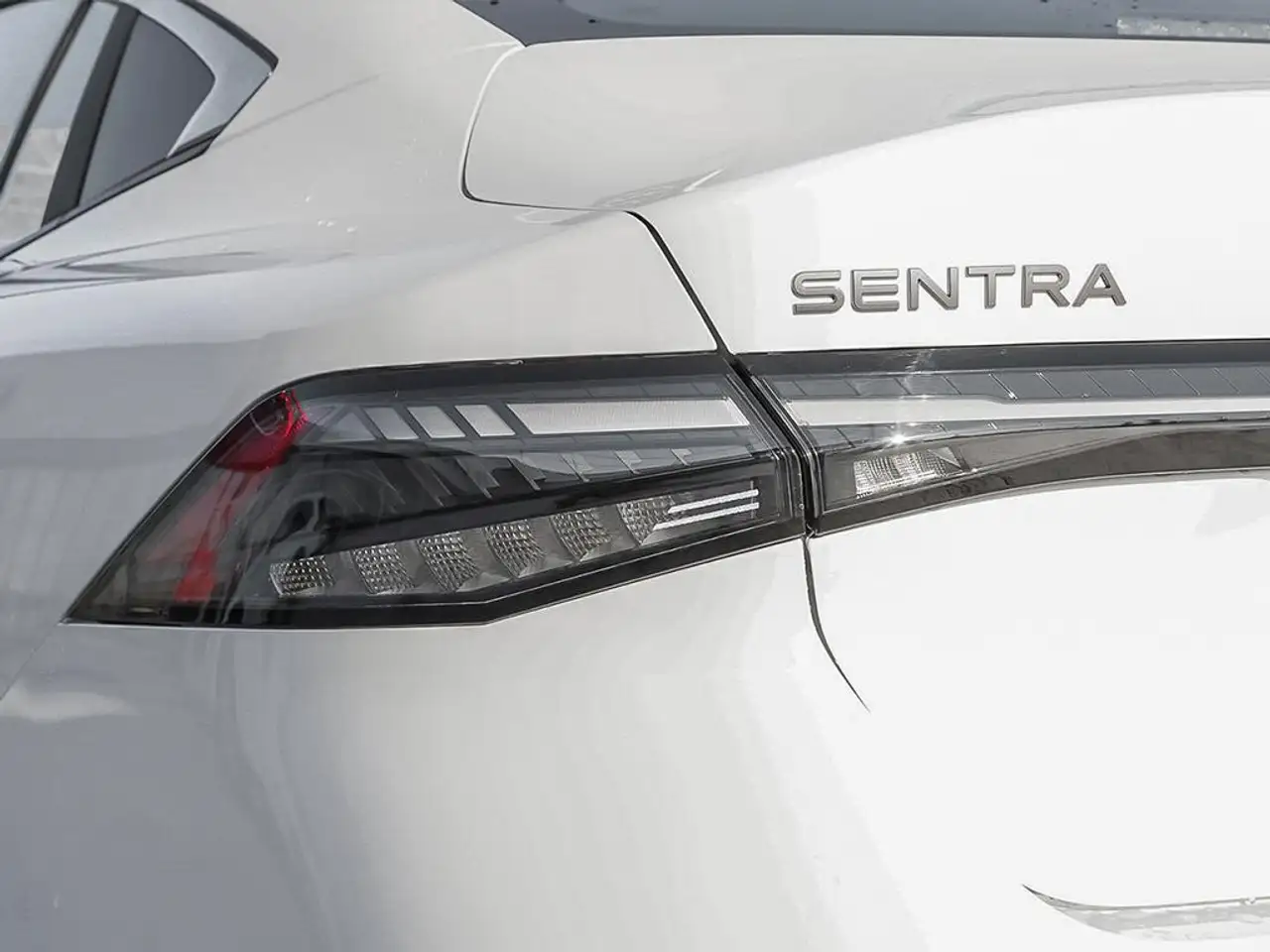 Nissan Sentra снимка Nissan Sentra
