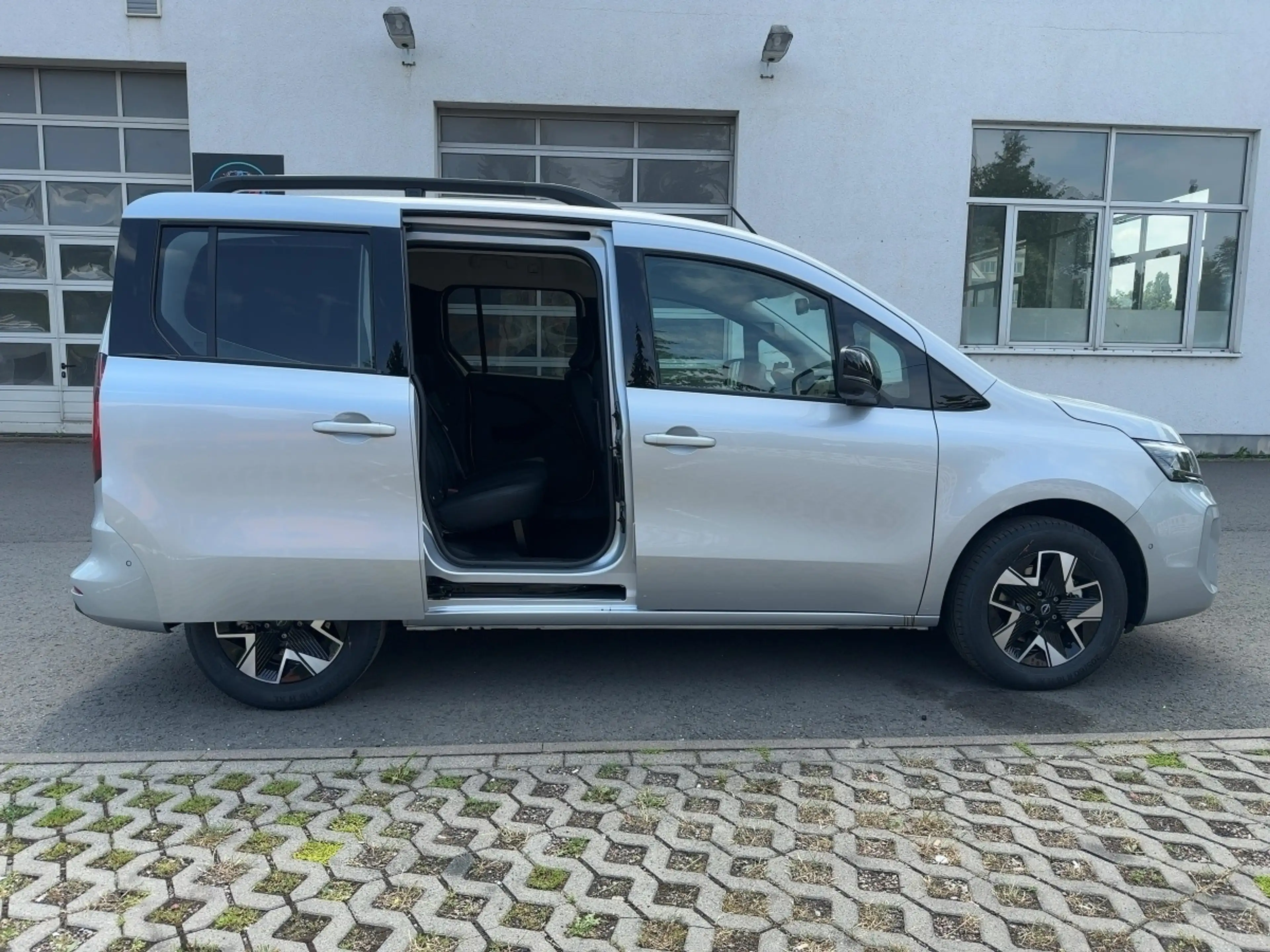 Nissan Townstar 1.3DIG-T L1 TEKNA KOMBI 130PS NAVI — photo 5