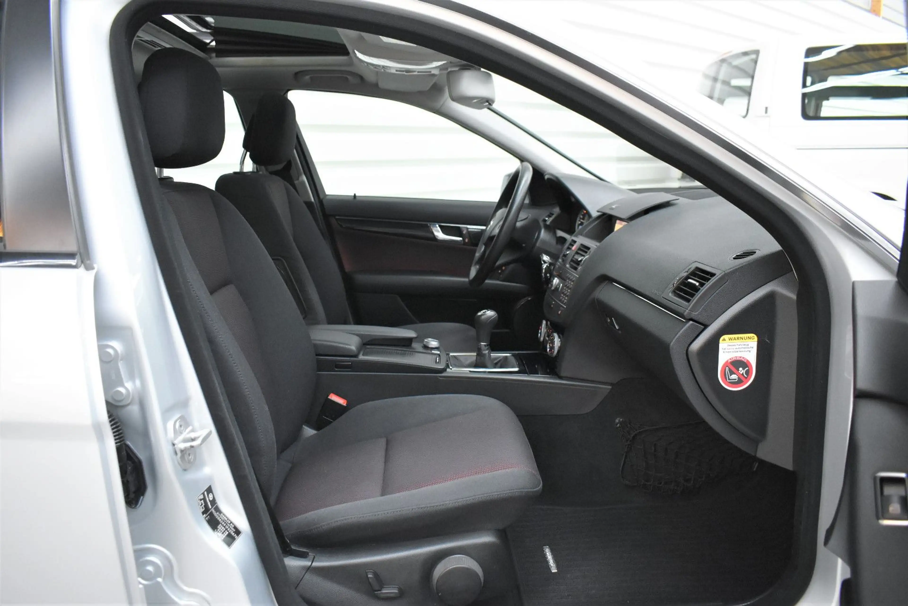 Mercedes-Benz C 180 T CGI Classic+1.Hand+AHK+Schiebedach — photo 12