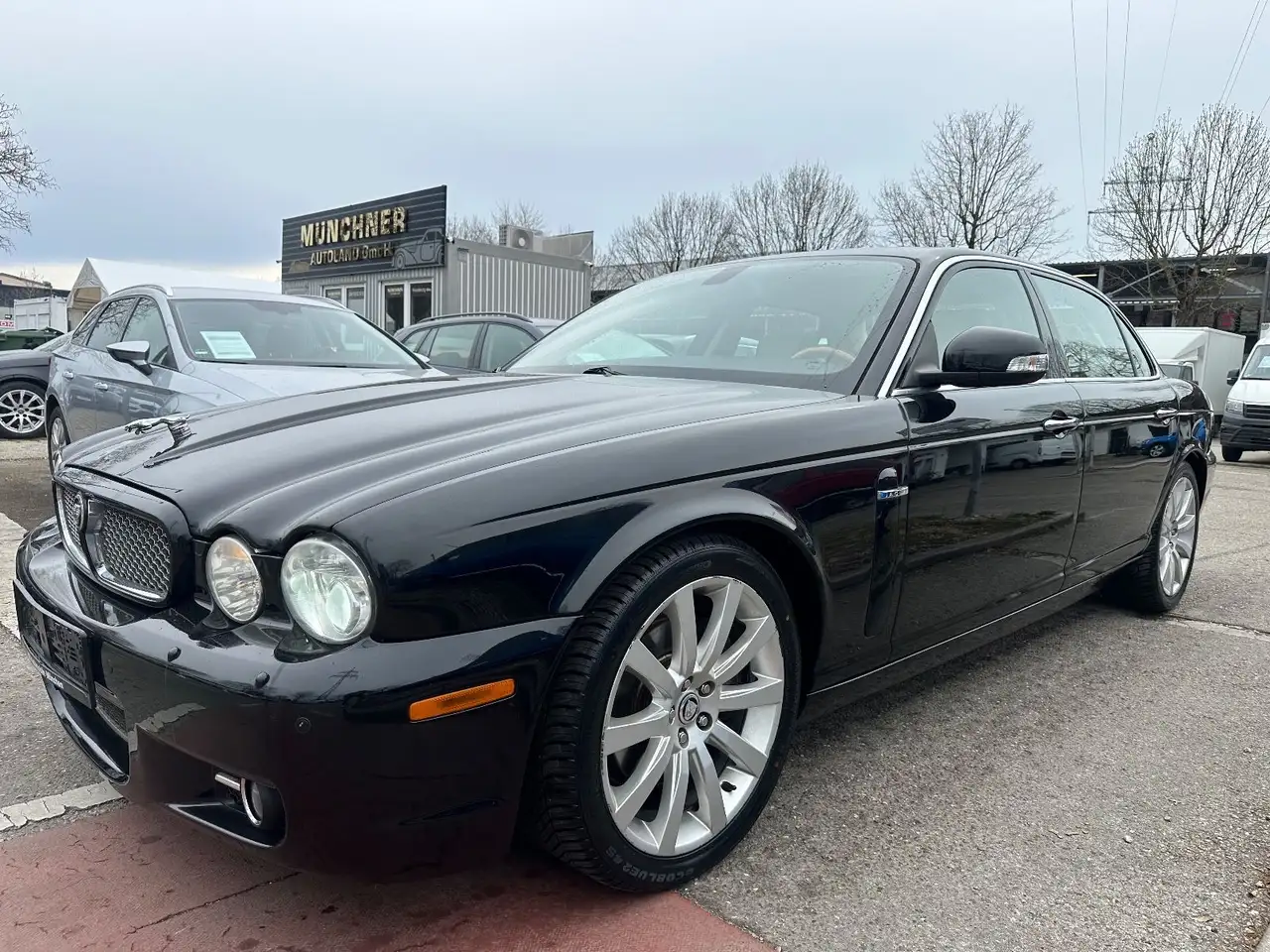 Jaguar XJ6