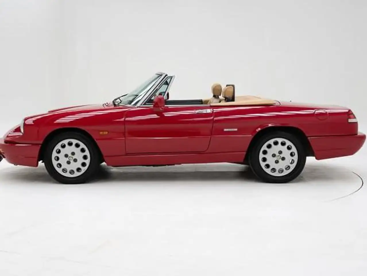 Alfa Romeo 2000 Spider 4 '91 CH09768, foto 8