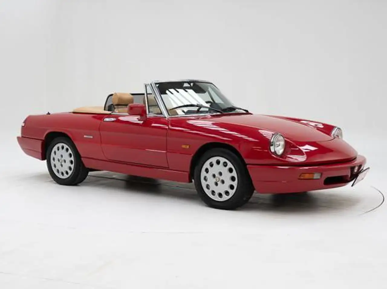 Alfa Romeo 2000 Spider 4 '91 CH09768, foto 3